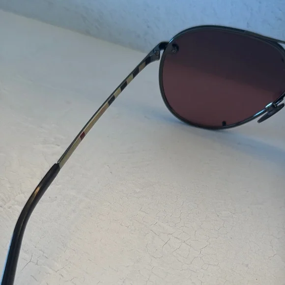 Burberry Aviator Sunglasses - Picture 8 of 15